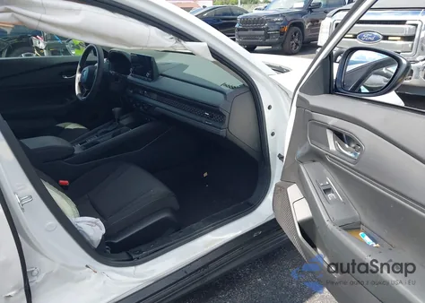 2025 Honda Accord Se z USA, uszkodzony, nr VIN 1HGCY1F4XSA037299